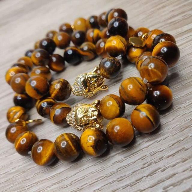 UNCOMMON Men's Beads Bracelet One Gold Buddha Head Charm Tiger-Eye Bea